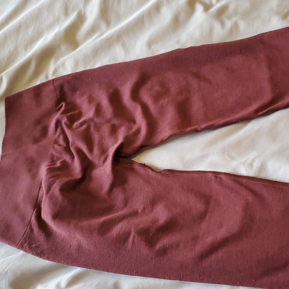 Amplify Leggings